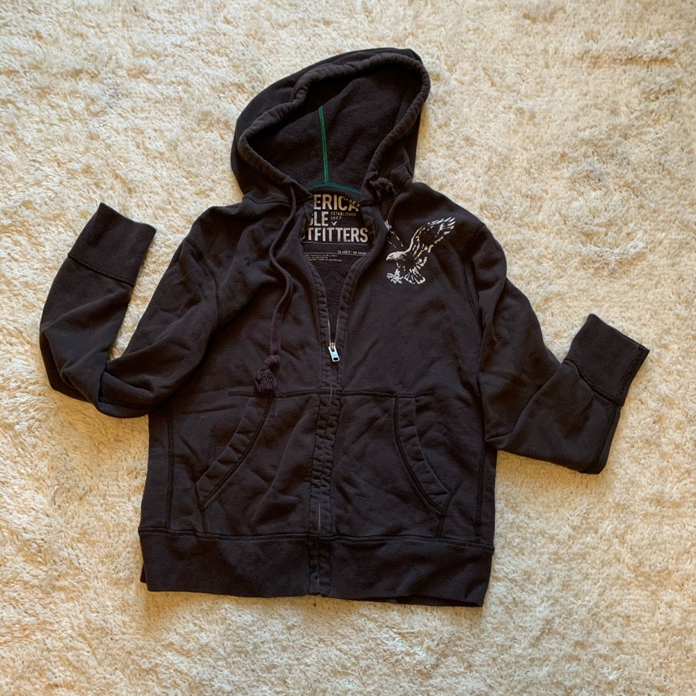 AE large brown zip up hoodie
